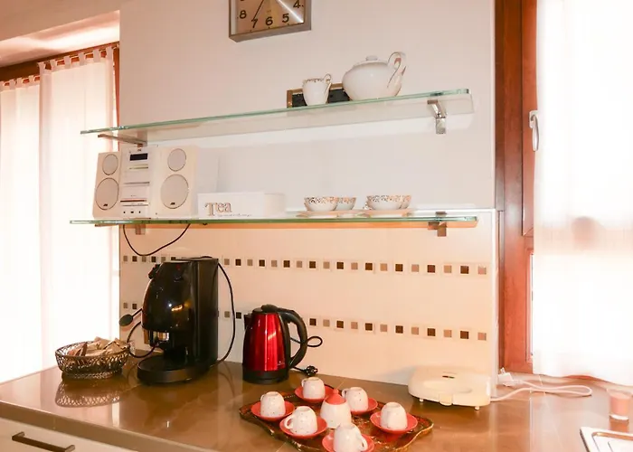 Yuna Rent - Maria Luisa * Pescara