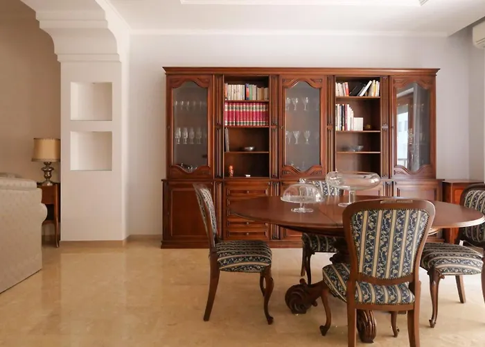 Yuna Rent - Maria Luisa