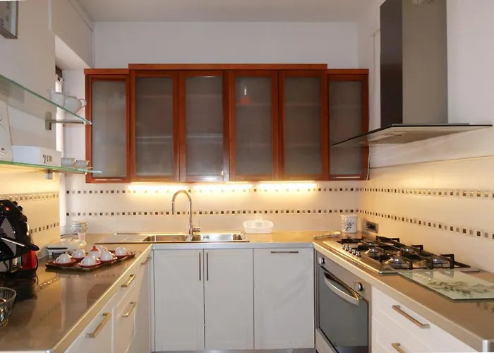 Daire Yuna Rent - Maria Luisa *