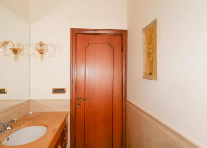 Yuna Rent - Maria Luisa Pescara